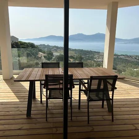 Loca * Porticcio (Corsica)